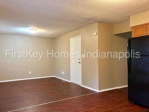 3rd image of 10213 Greenbrook Ct