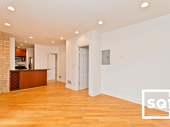 3rd image of 5653 N Magnolia Ave #5657-1E