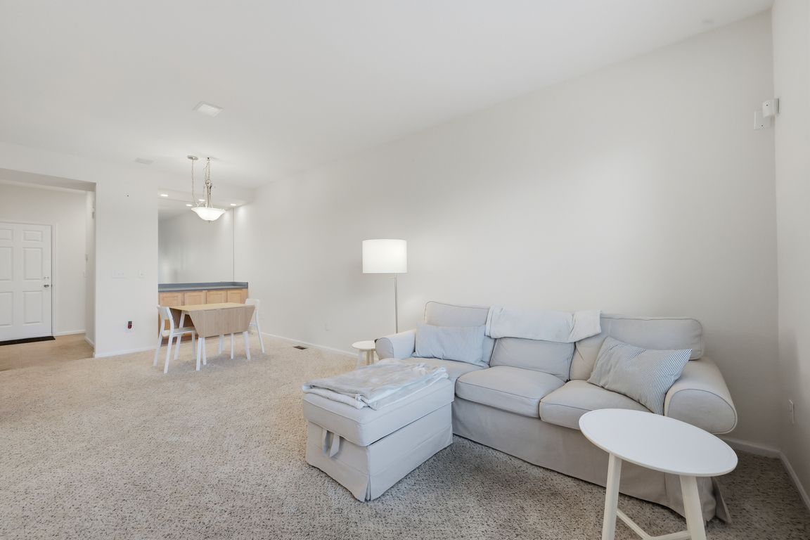 next background image