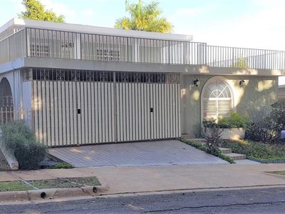 1170 Hortencia St, San Juan, PR, 00926