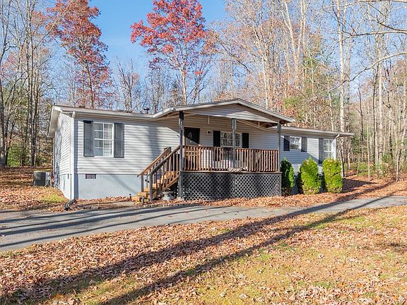 3rd image of 123 Paisley Dr
