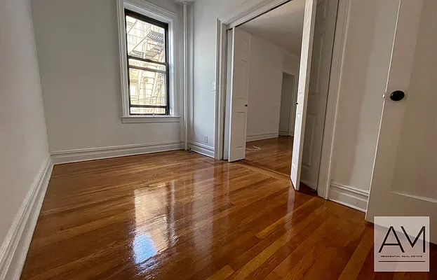 Rented by AM Residential | media 4