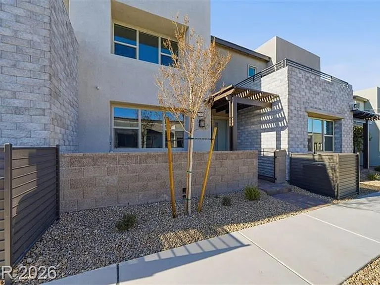 1482 Hopeful Lark Ln — Photo 2