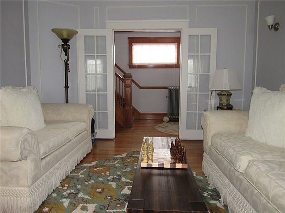 4th image of 173 Warrington St