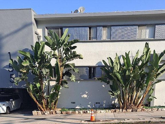 3rd image of 155 Entrada Dr APT 9