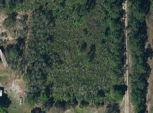 105 Boundary Rd, Satsuma, FL 32189