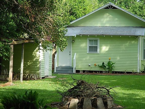 2nd image of 108 Patin St