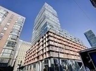 60 Colborne St #402, Toronto, ON M5E 0B7
