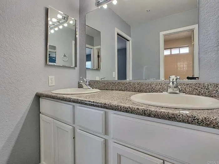 10143 Carreta Dr — Photo 24
