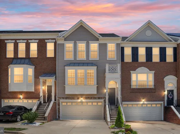 19 Coulter Ln, Stafford, VA 22554