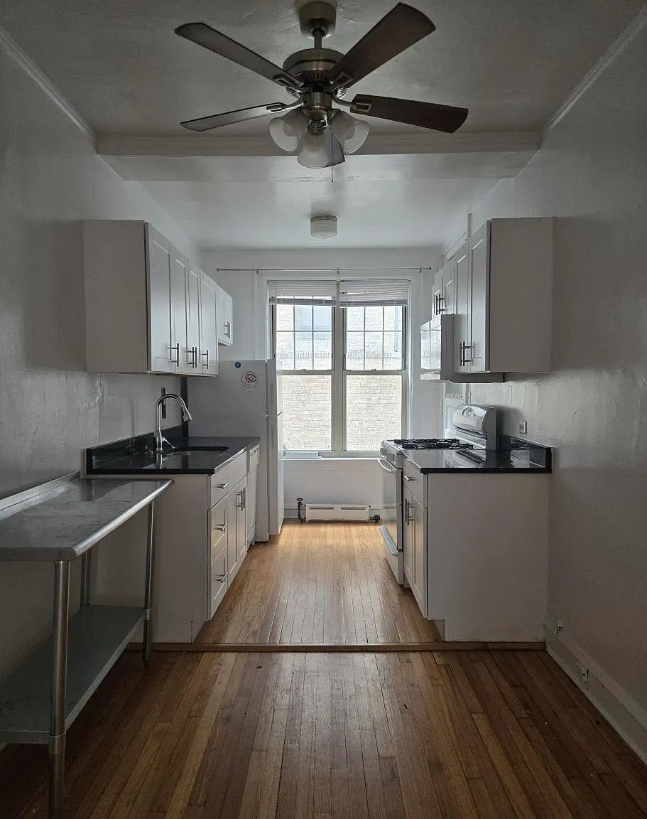 907 Elmwood Avenue #D1 — Photo 2