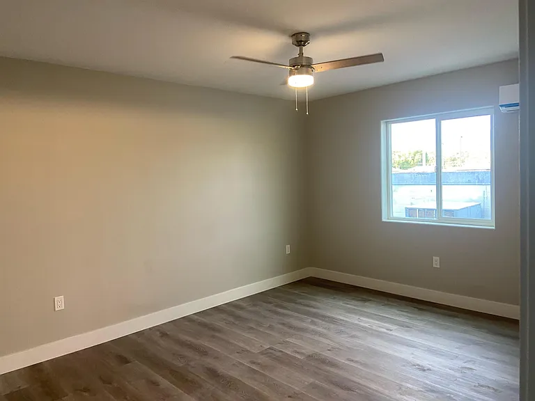 2125 Saint Cyr Ave SE #A — Photo 6