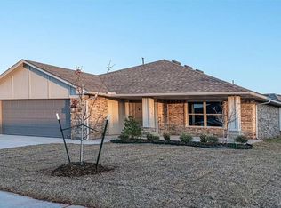 9620 Ashford Dr, Yukon, OK 73099