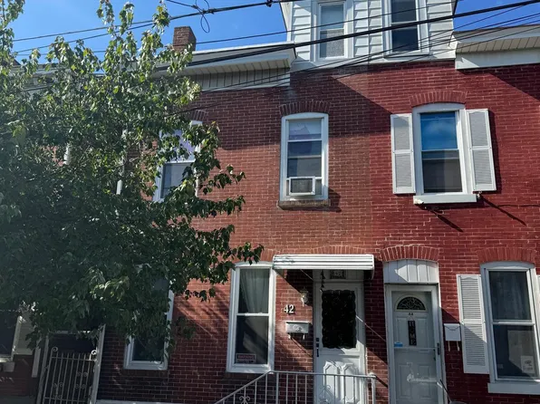 42 Charles St, Trenton, NJ 08611