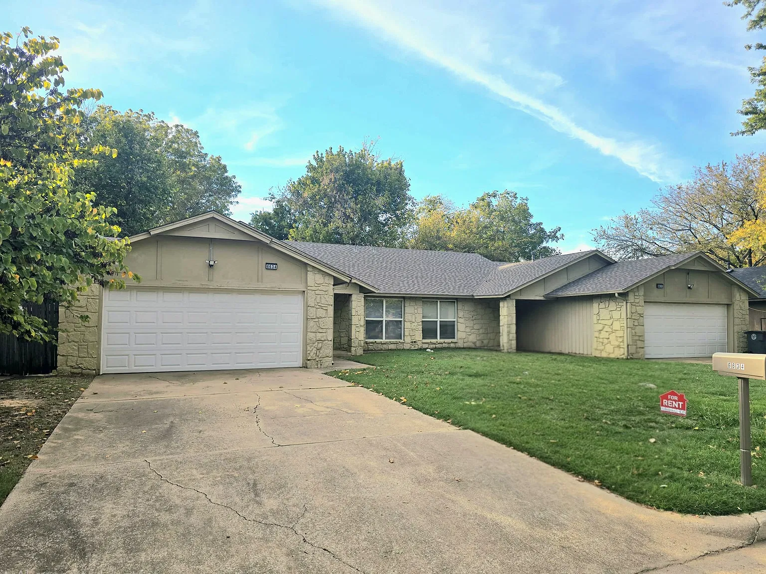3 bed, 1508 sqft, $1,600 — Photo 2