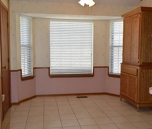 5th image of 4909 Smoking Oaks Dr