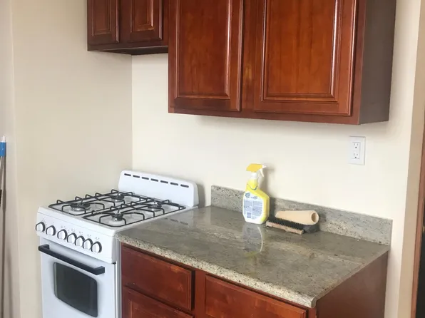 1460 68th St, Brooklyn, NY 11219