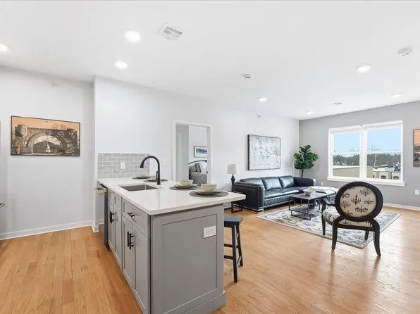 660 Bloomfield Ave #406, Bloomfield, NJ 07003