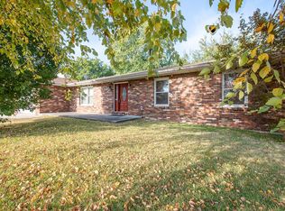 3033 Mockingbird Ln, Granite City, IL