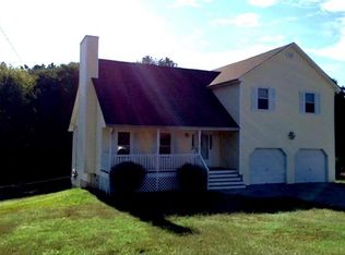 29 Sunrise Dr, Cartersville, GA 30121