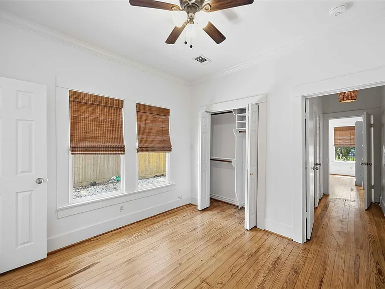 208 Archer St — Photo 24