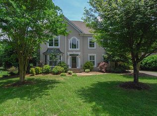 12811 Darby Chase Dr, Charlotte, NC 28277