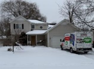 2803 Reflection Ave, Waterford, MI 48328