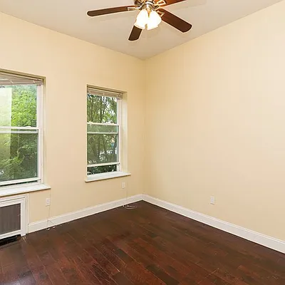 Rented by Nooklyn NYC LLC | media 29