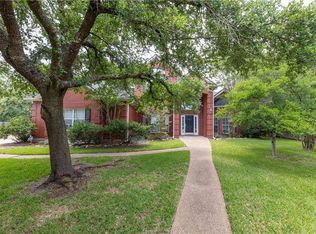 4601 Valleybrook Cir, College Station, TX 77845