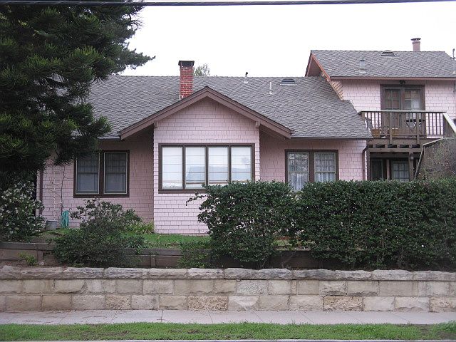 1st image of 325 E Valerio St