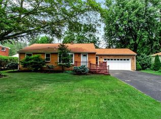 1180 Dodge Rd, Getzville, NY 14068