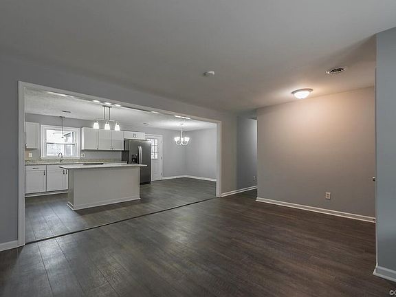 5th image of 3313 Norfolk St
