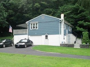 5 Beekman Dr, Carmel, NY 10512