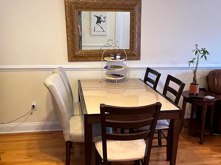 719 Monroe St #3 — Photo 3