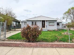 1008 S 8th St, Yakima, WA 98901