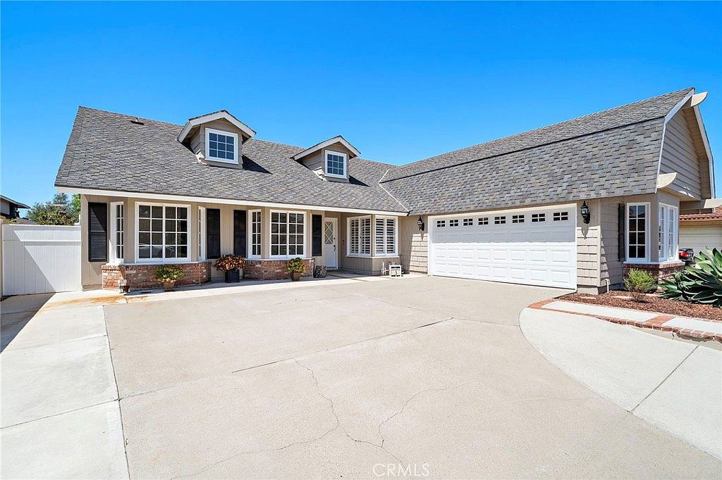 21191 Binghampton Cir, Huntington Beach, CA 92646 | MLS