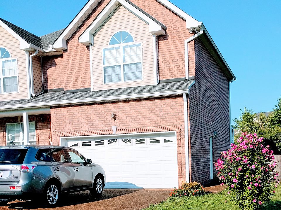 1st image of 120 Brigham Ct