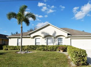 413 NW Marion Ave, Port Saint Lucie, FL 34983