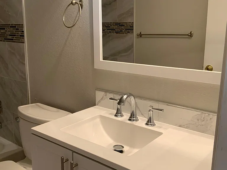 4608 W Maryland Ave #241 — Photo 7