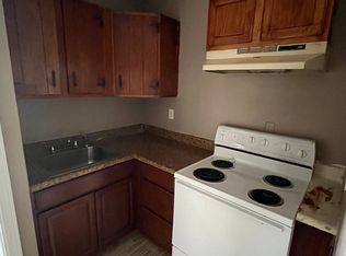 1507 Chapel St #9, New Haven, CT 06511