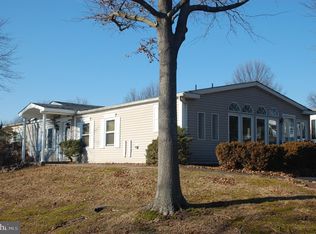 137 Deerfield Dr, Souderton, PA 18964