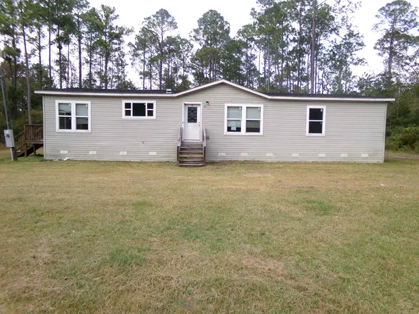 25 Bernard Ave, Sopchoppy, FL 32358