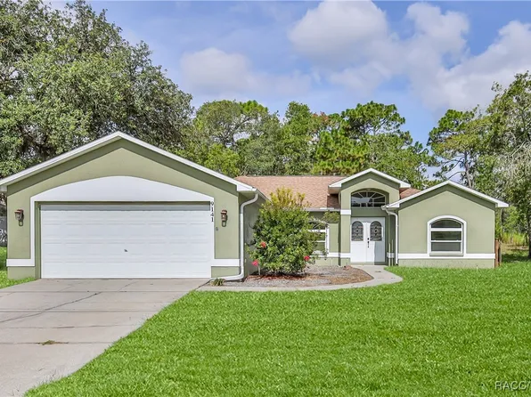 9141 Mavis Rd, Weeki Wachee, FL 34613