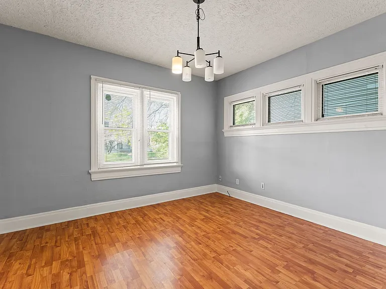 181 W Norman Ave — Photo 23