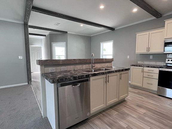 3rd image of 14709 Shadowwood Blvd #5W