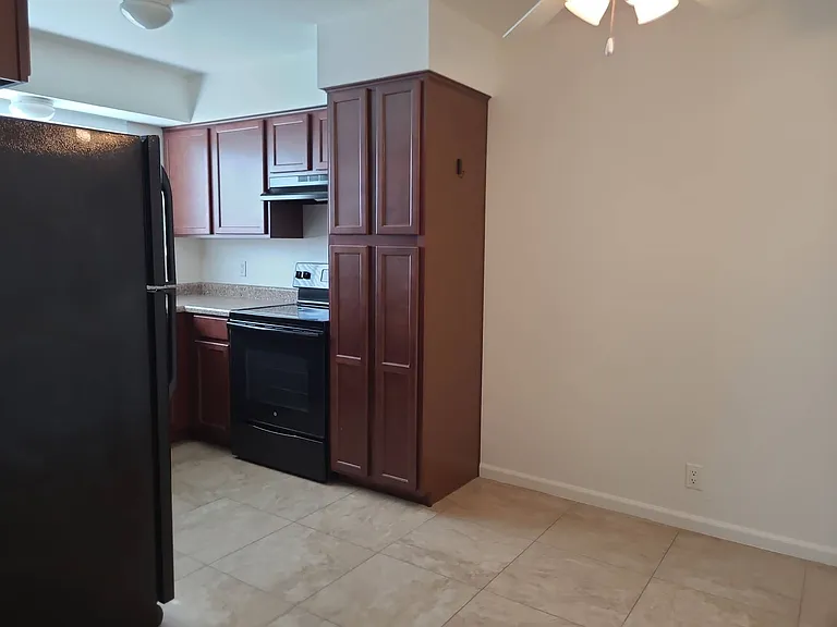 926 & 934 W 8th Pl — Photo 8