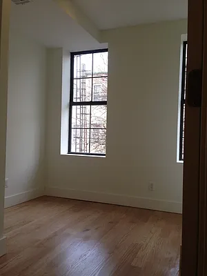 Rented by P Management | media 10