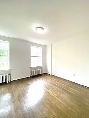 Rented by Bold New York | media 3