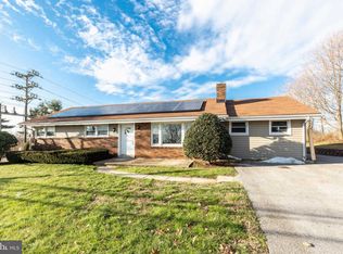 802 S Main St, Hampstead, MD 21074