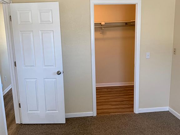2nd image of 4440 W 72nd Ave #4